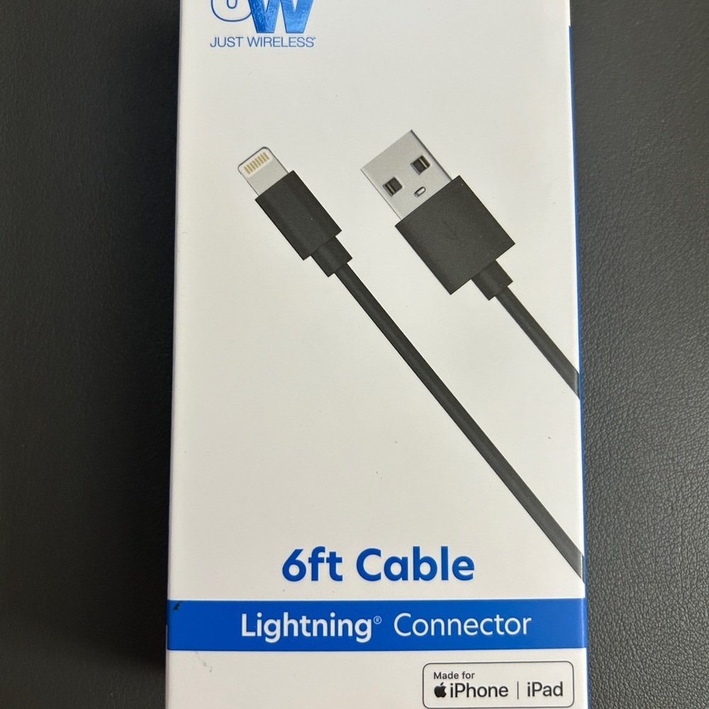 Just Wireless Black Lightning Connector 6ft Cable New in Box